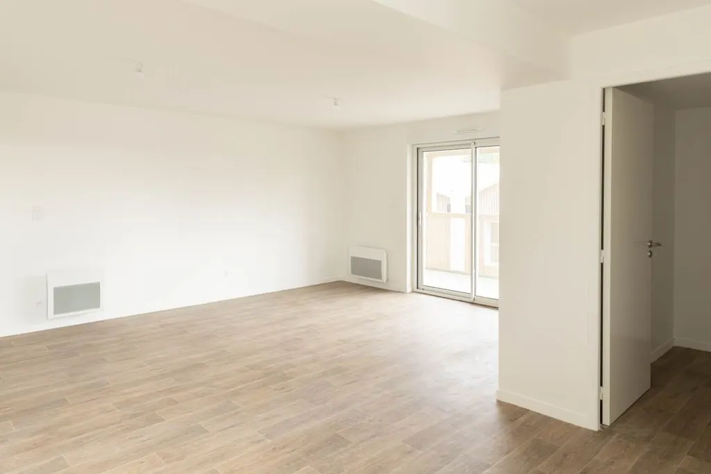 Une chambre lumineuse, appartement T2 à Agen